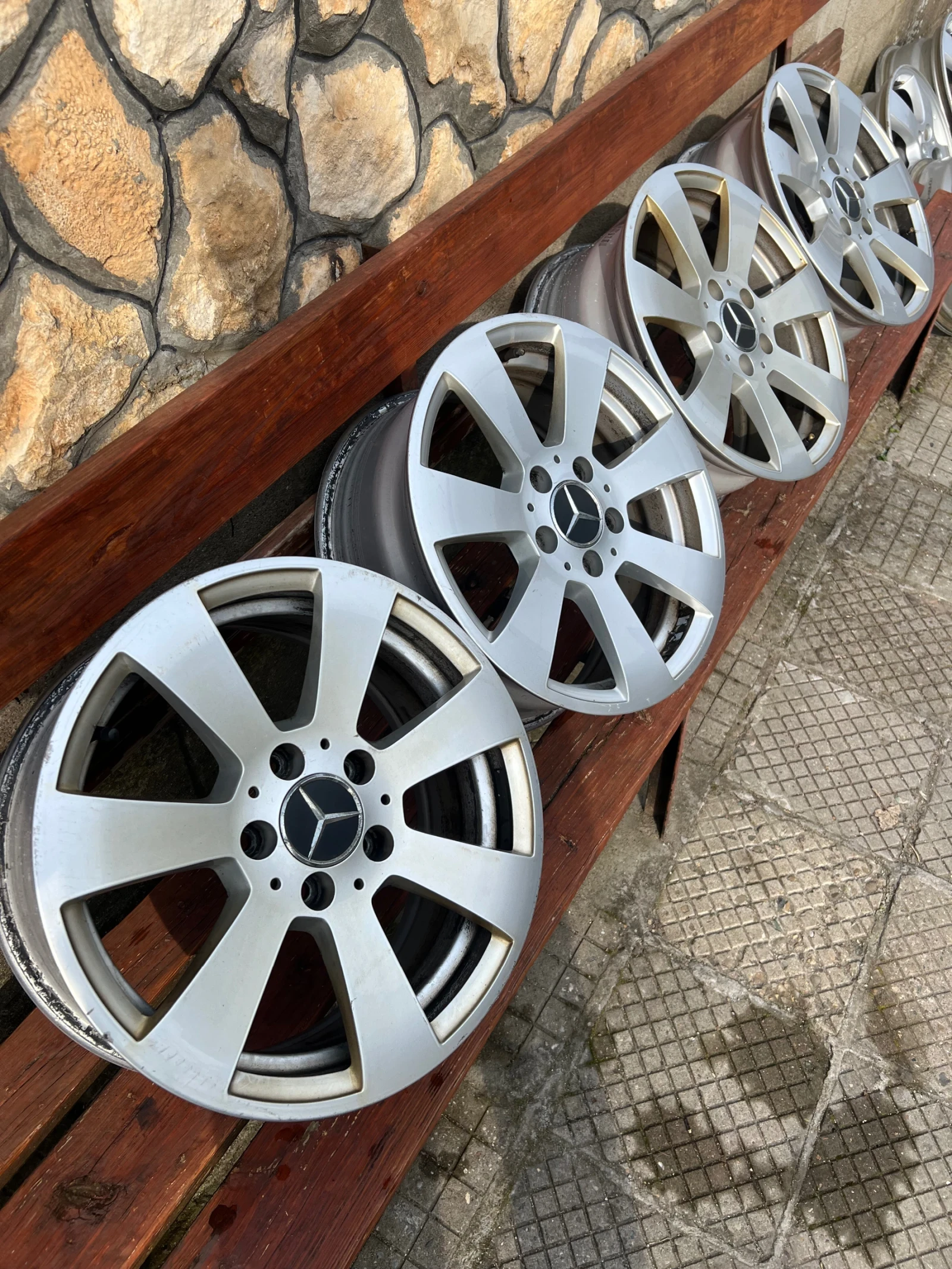 ������ | Mobile.bg � ����������� 4