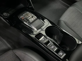 Peugeot 2008 ALLURE* PureTech* ПОДГРЕВ* CARPLAY, снимка 15