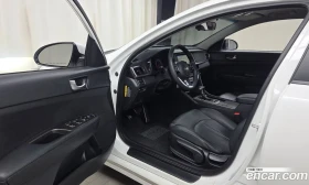 Kia K5 2.0 Luxury, снимка 13