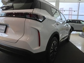 EBRO s700 PHEV Premium, снимка 2