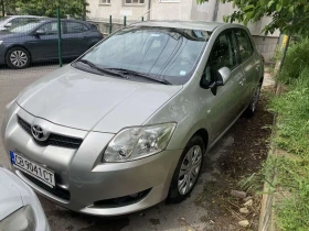 Toyota Auris, снимка 1