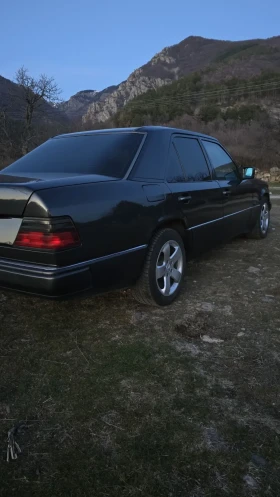 Mercedes-Benz 124 250 TurboDiesel, снимка 5