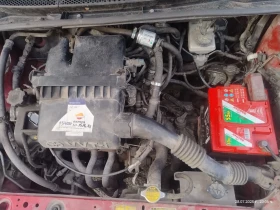 Toyota Yaris 1.0газ клима - 1999 лв. - 73454660 14
