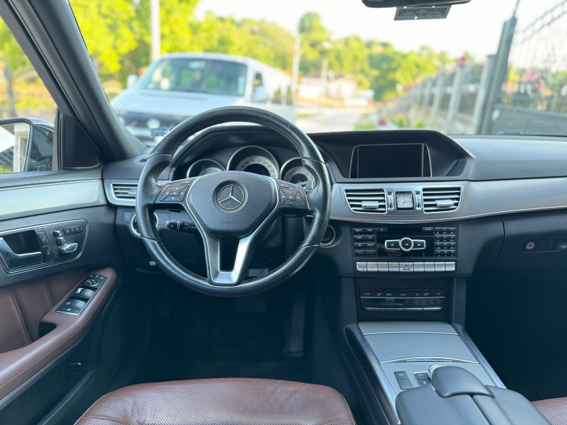 Mercedes-Benz E 350 4MATIC/2015, снимка 12 - Автомобили и джипове - 46420803