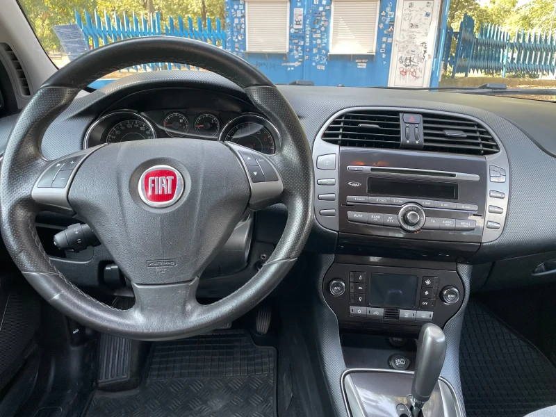 Fiat Bravo 1.4 T -Jet120 ps Automatic , GPL, снимка 9 - Автомобили и джипове - 48707635