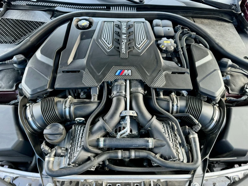 BMW M8 COMPETITION * Akrapovic* Carbon , снимка 17 - Автомобили и джипове - 47398330