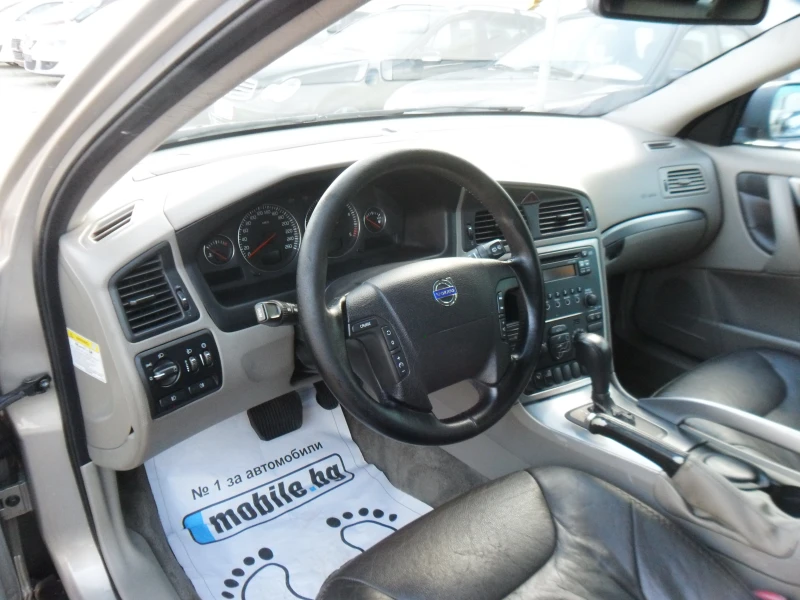 Volvo Xc70 2, 4D-4X4-AUTOMAT-, снимка 10 - Автомобили и джипове - 47498075