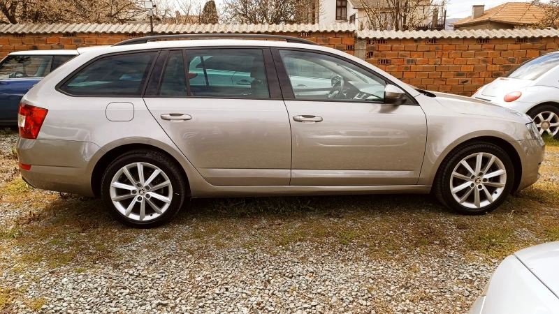 Skoda Octavia 1.4 G-Tec !!! УНИКАТ !!! Euro 6 b !!!, снимка 8 - Автомобили и джипове - 49859732