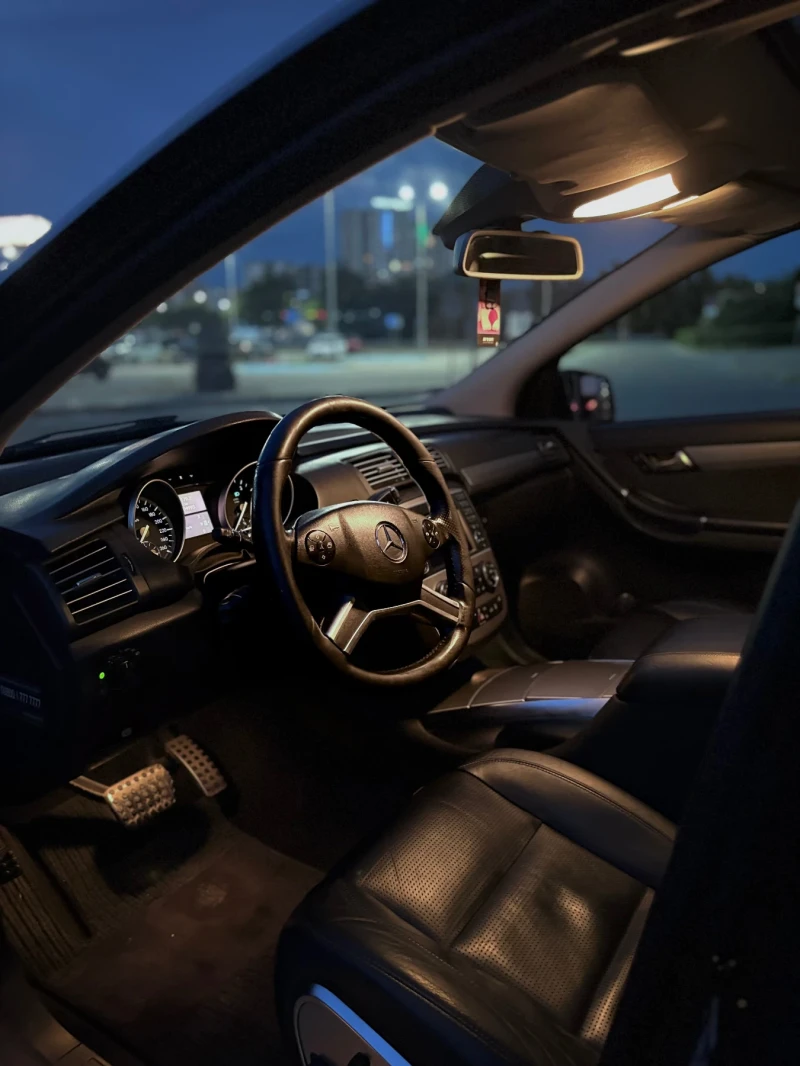 Mercedes-Benz R 350, снимка 5 - Автомобили и джипове - 51407889