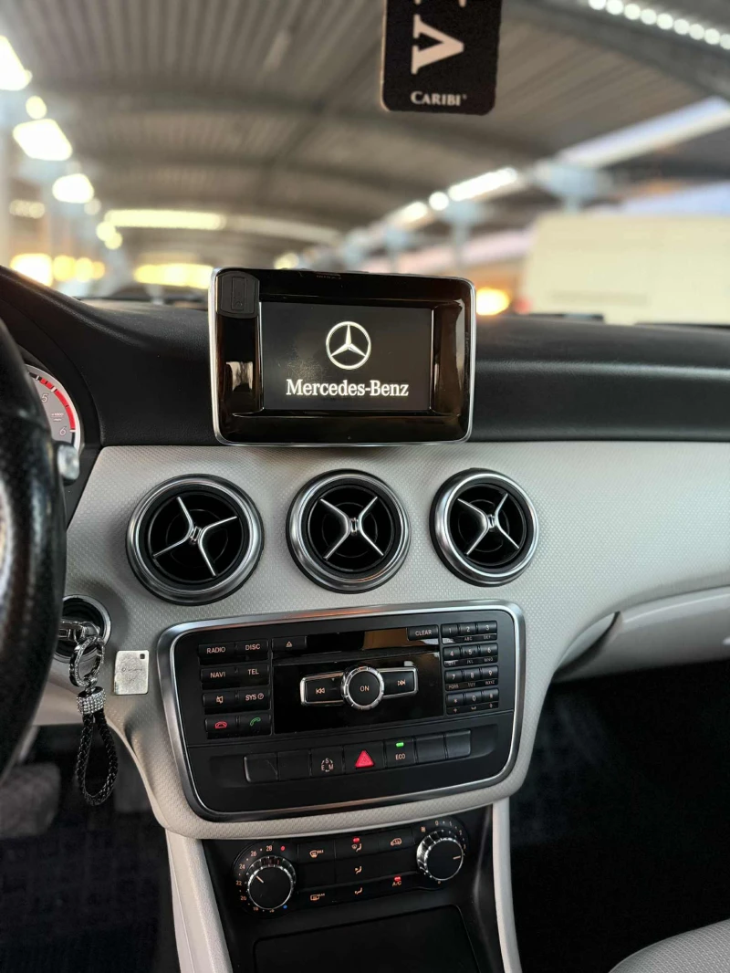 Mercedes-Benz A 200, снимка 9 - Автомобили и джипове - 52430107
