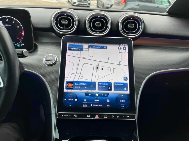 Mercedes-Benz C 300 2023 4MATIC * ПРЕДСТАВИТЕЛСТВО НА MERCEDES * , снимка 9 - Автомобили и джипове - 53206543