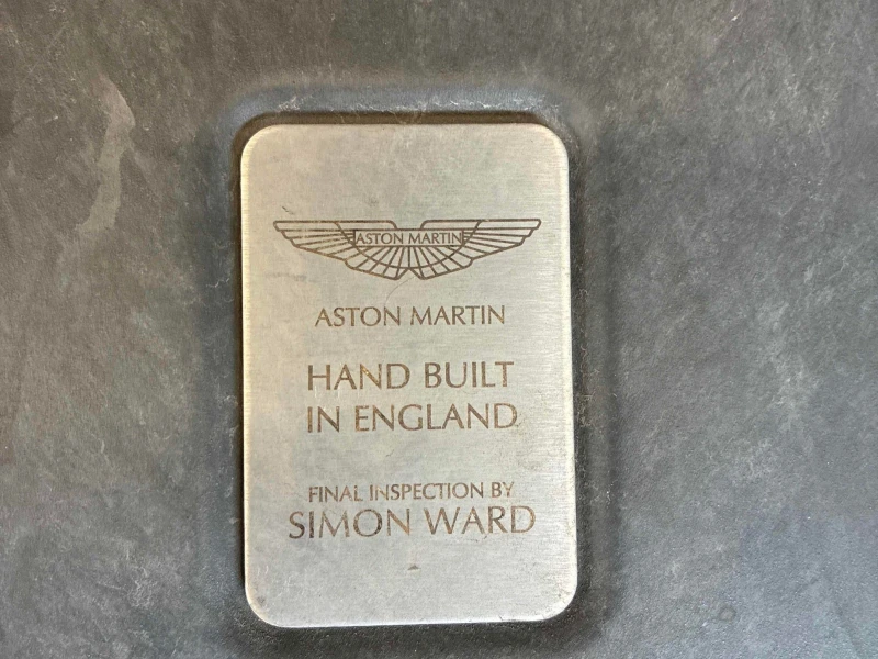 Aston Martin V8 Vantage  С РЕГИСТРАЦИЯ & АВТО КРЕДИТ , снимка 12 - Автомобили и джипове - 53381963