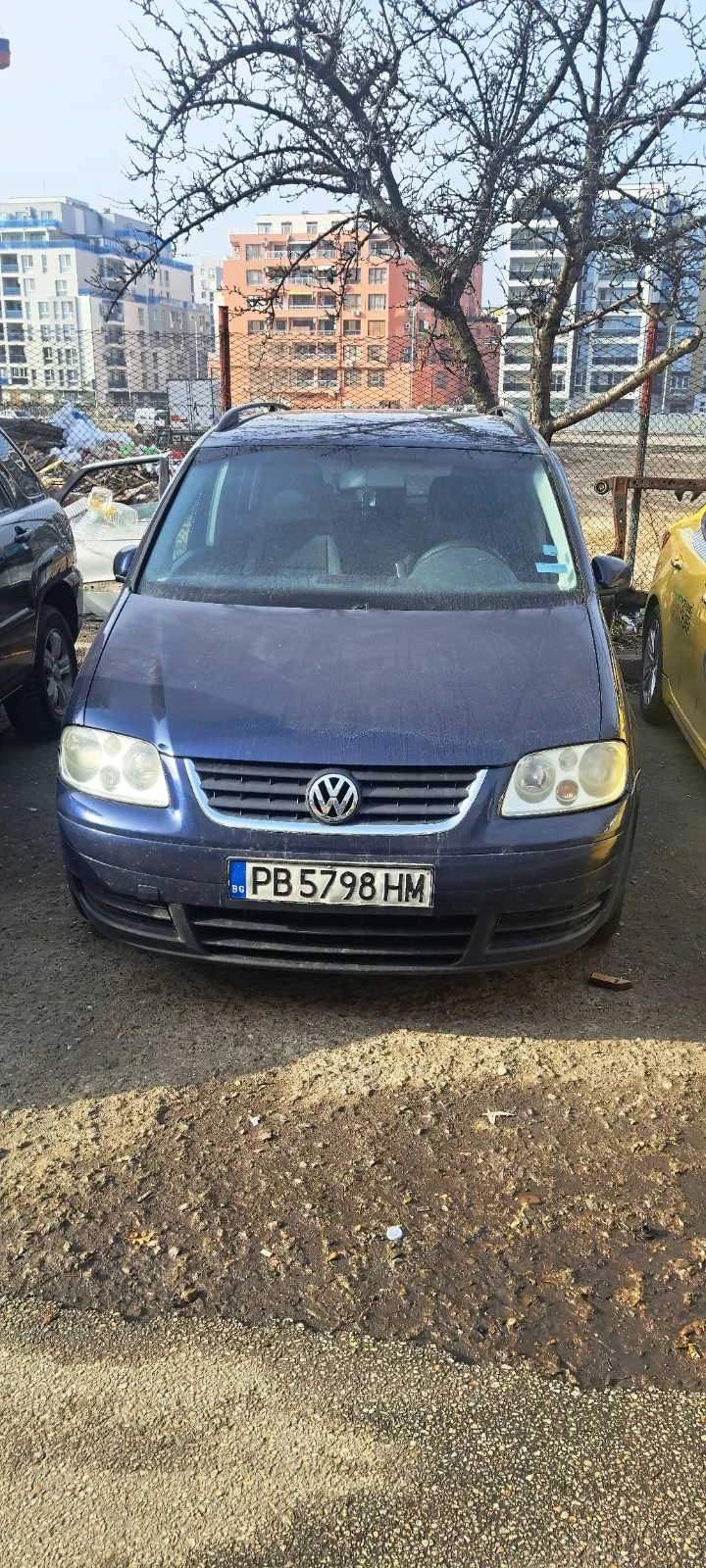 VW Touran, снимка 1 - Автомобили и джипове - 48866227