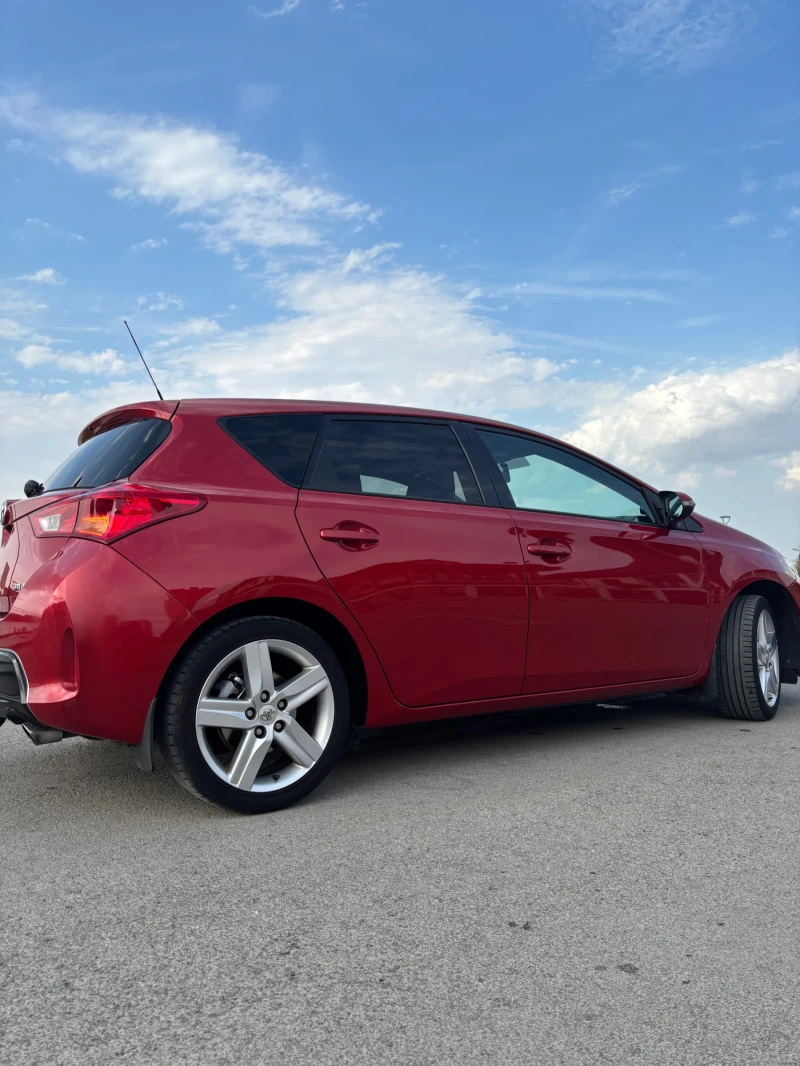 Toyota Auris - 16500 лв. - 60887634 1
