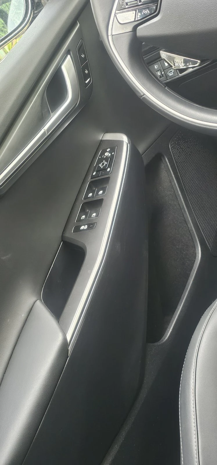 Kia EV6 Тестов!! 168 KW RWD Long Range, снимка 8 - Автомобили и джипове - 55290867