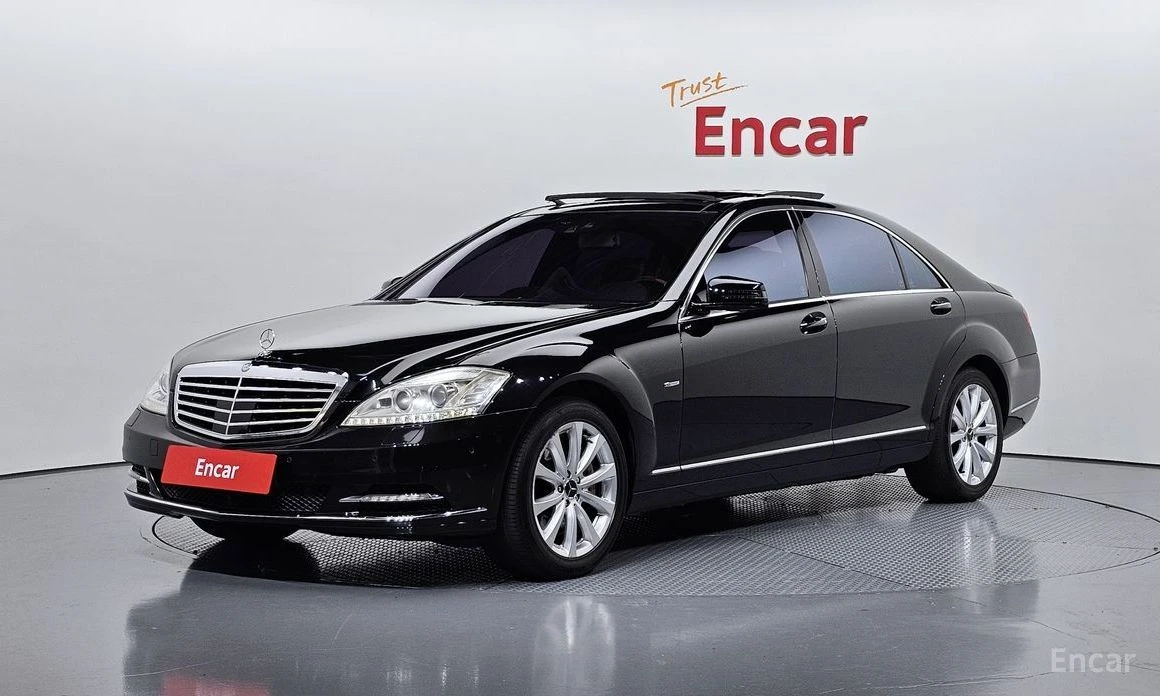 Mercedes-Benz S 500, снимка 1
