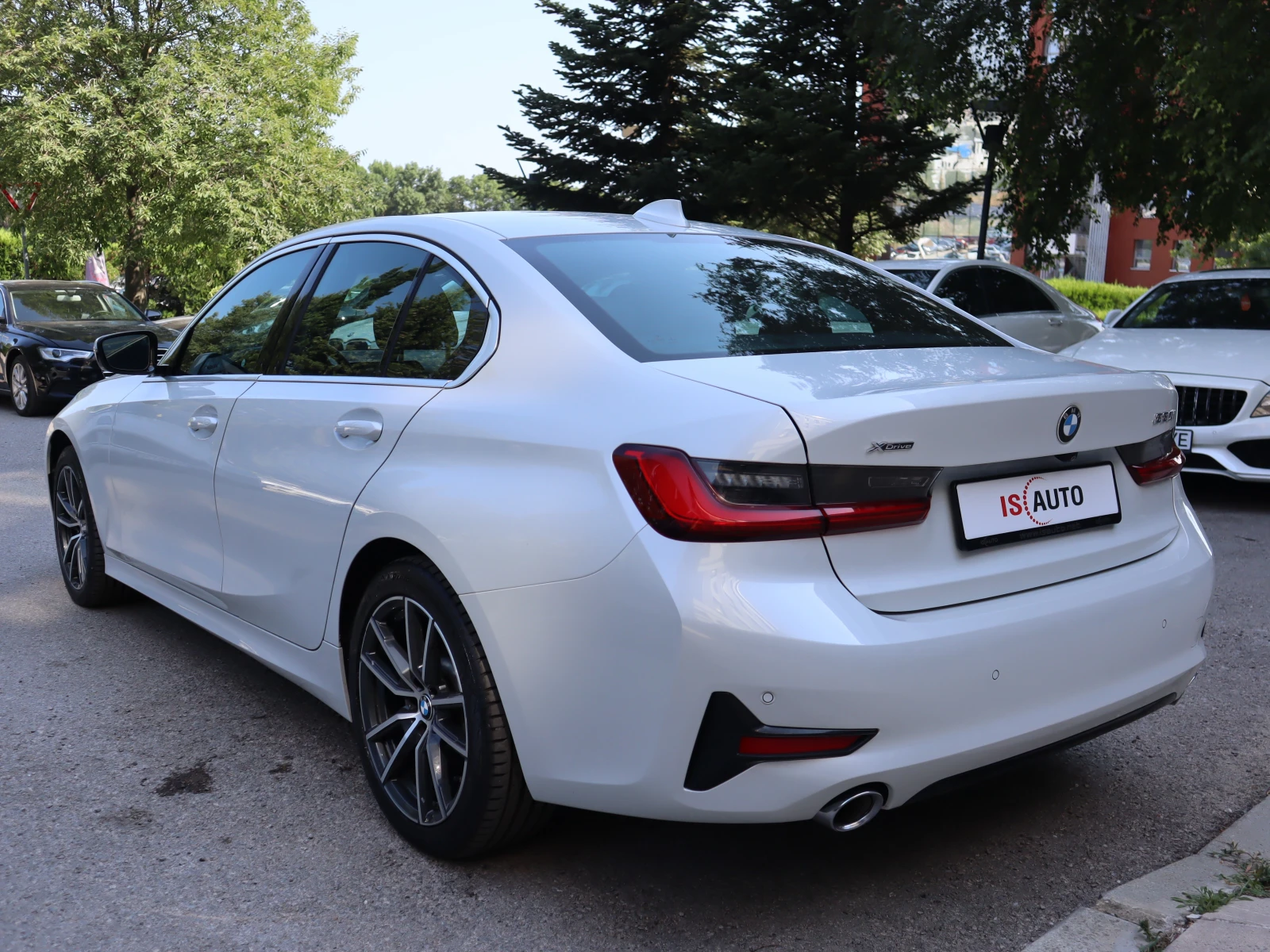 BMW 330 xDrive/Камера/Амбиент/Sport - изображение 5