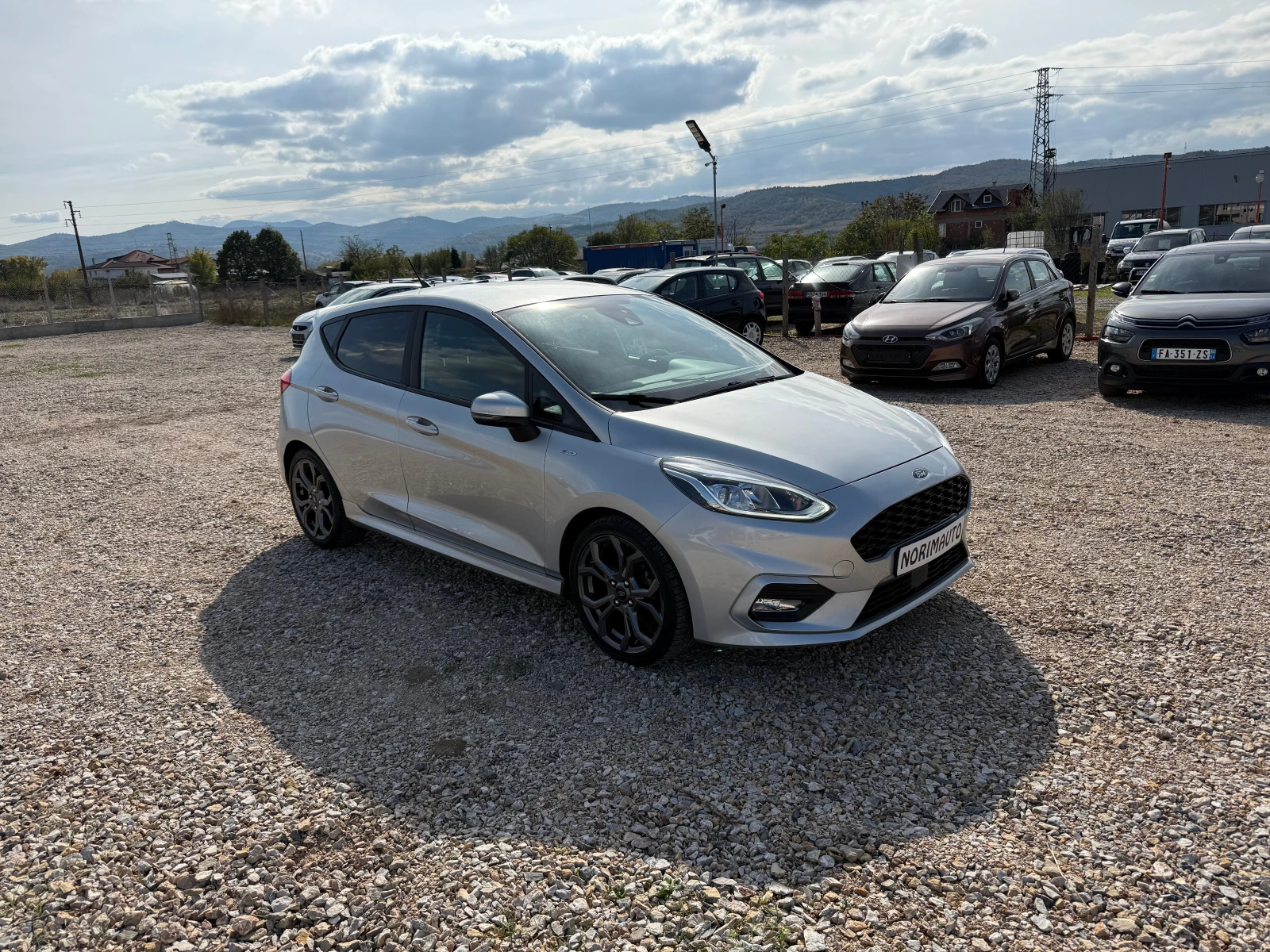 Ford Fiesta ST Line/1.0i/Service book/Nav/LED/PDC/Euro6 - изображение 5