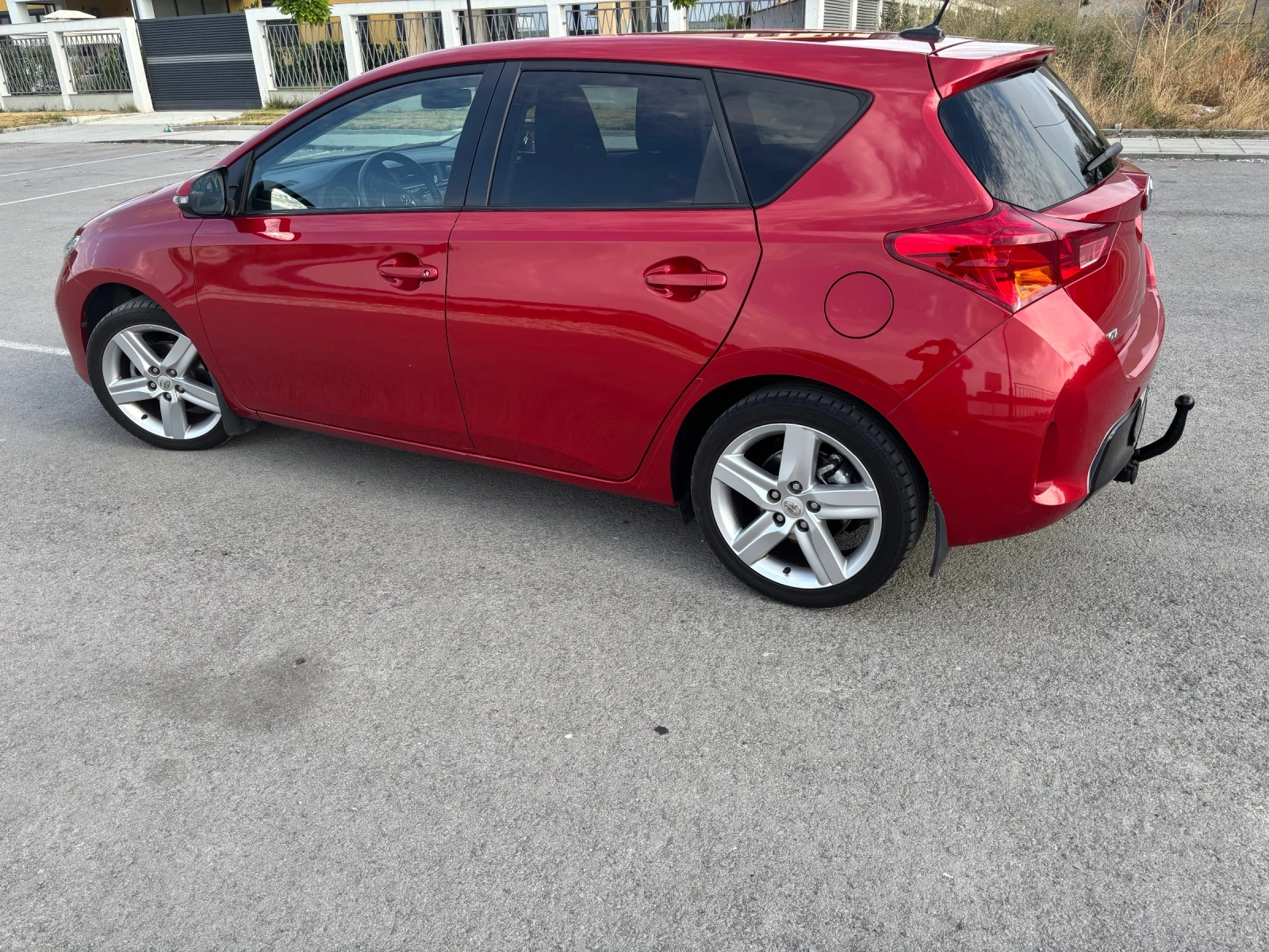 Toyota Auris  - изображение 9