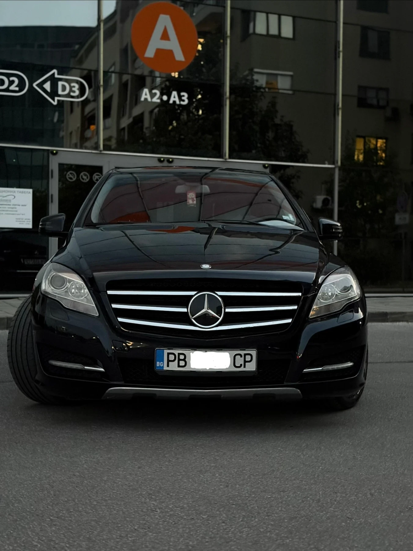 Mercedes-Benz R 350  - изображение 2