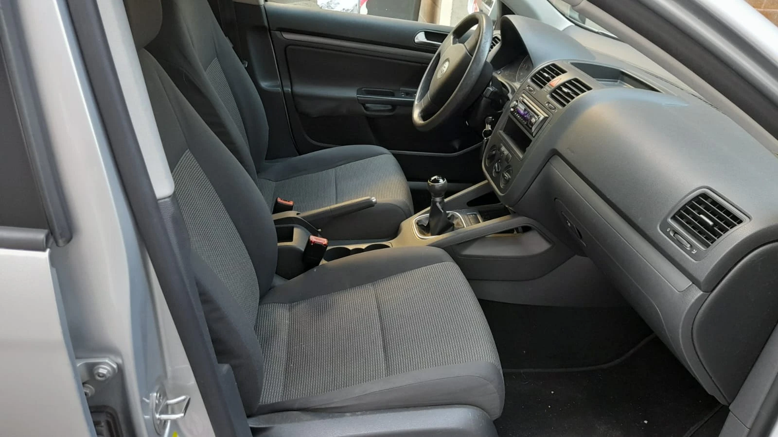 VW Golf 1.9 TDI 105k.c. | Mobile.bg   6