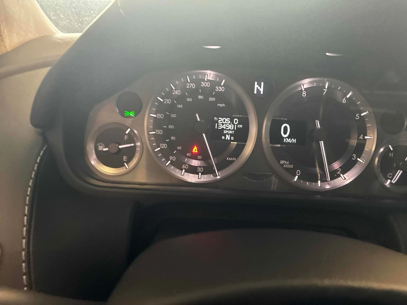 Aston Martin V8 Vantage  С РЕГИСТРАЦИЯ & АВТО КРЕДИТ  - изображение 7