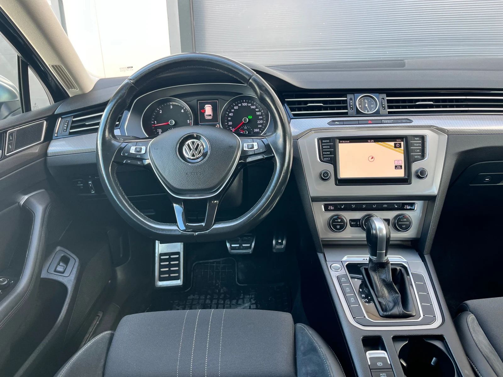 VW Alltrack 207000 км - изображение 6