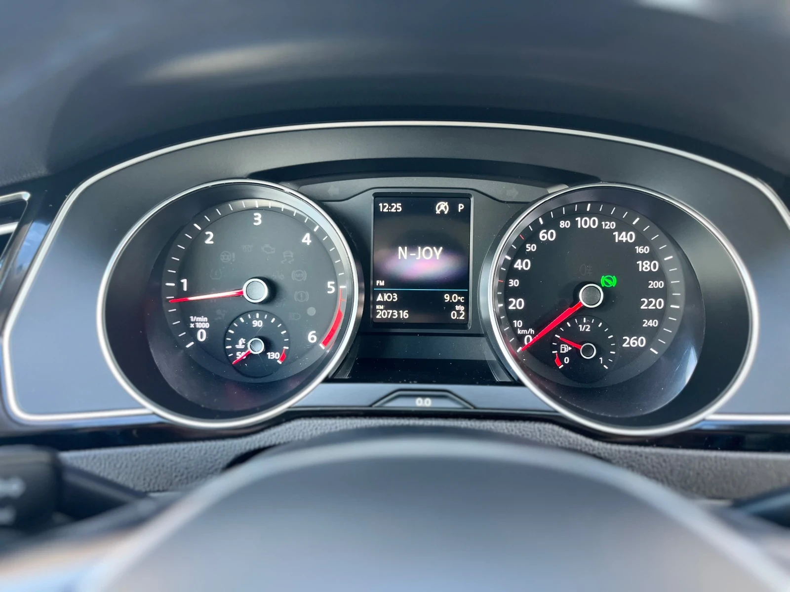 VW Alltrack 207000 км - изображение 8