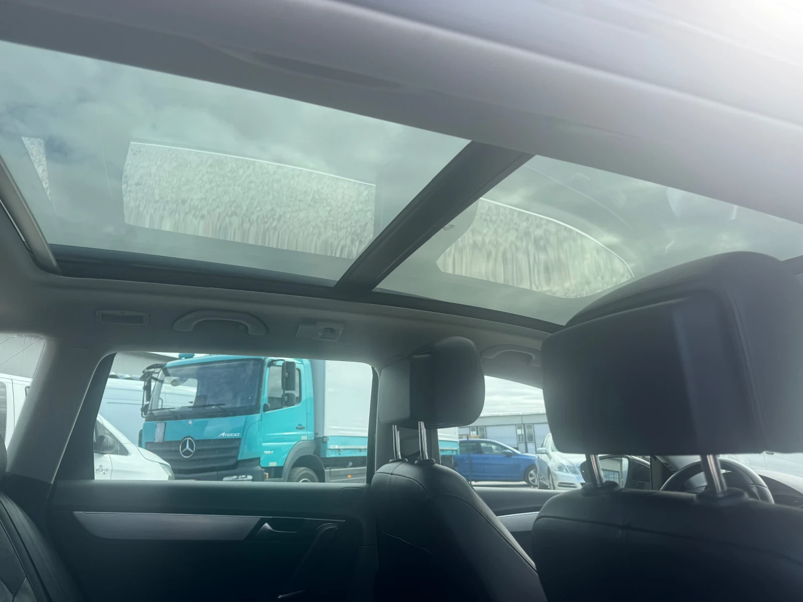 VW Passat 2.0TDI, снимка 6 - Автомобили и джипове - 53946275