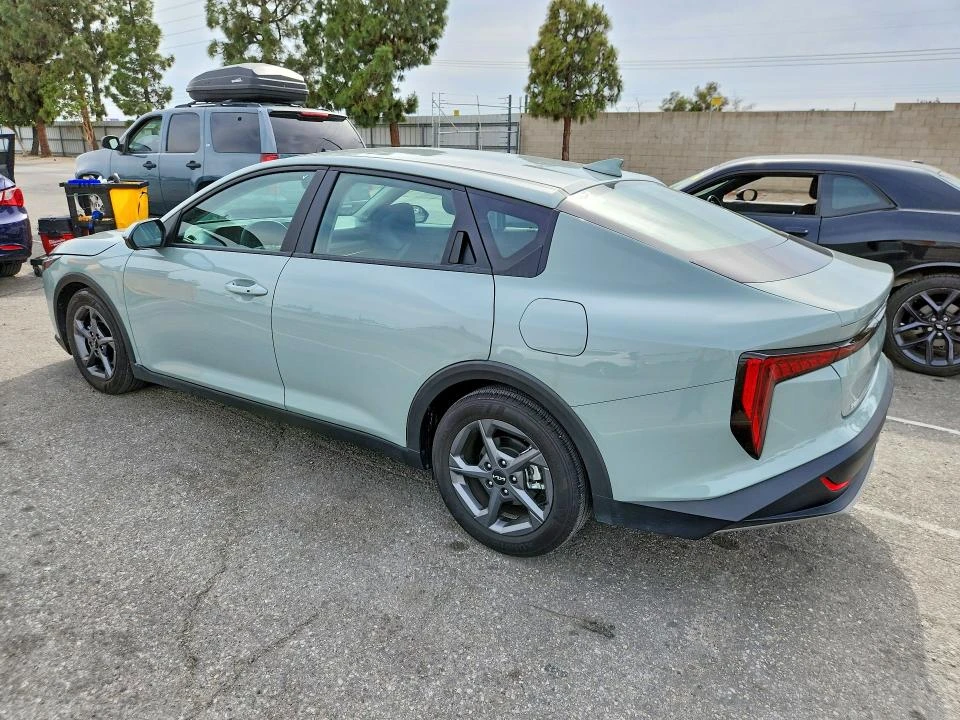 Kia K4 2.0L 4 FRONT WHEEL DRIVE | Mobile.bg � ����������� 2