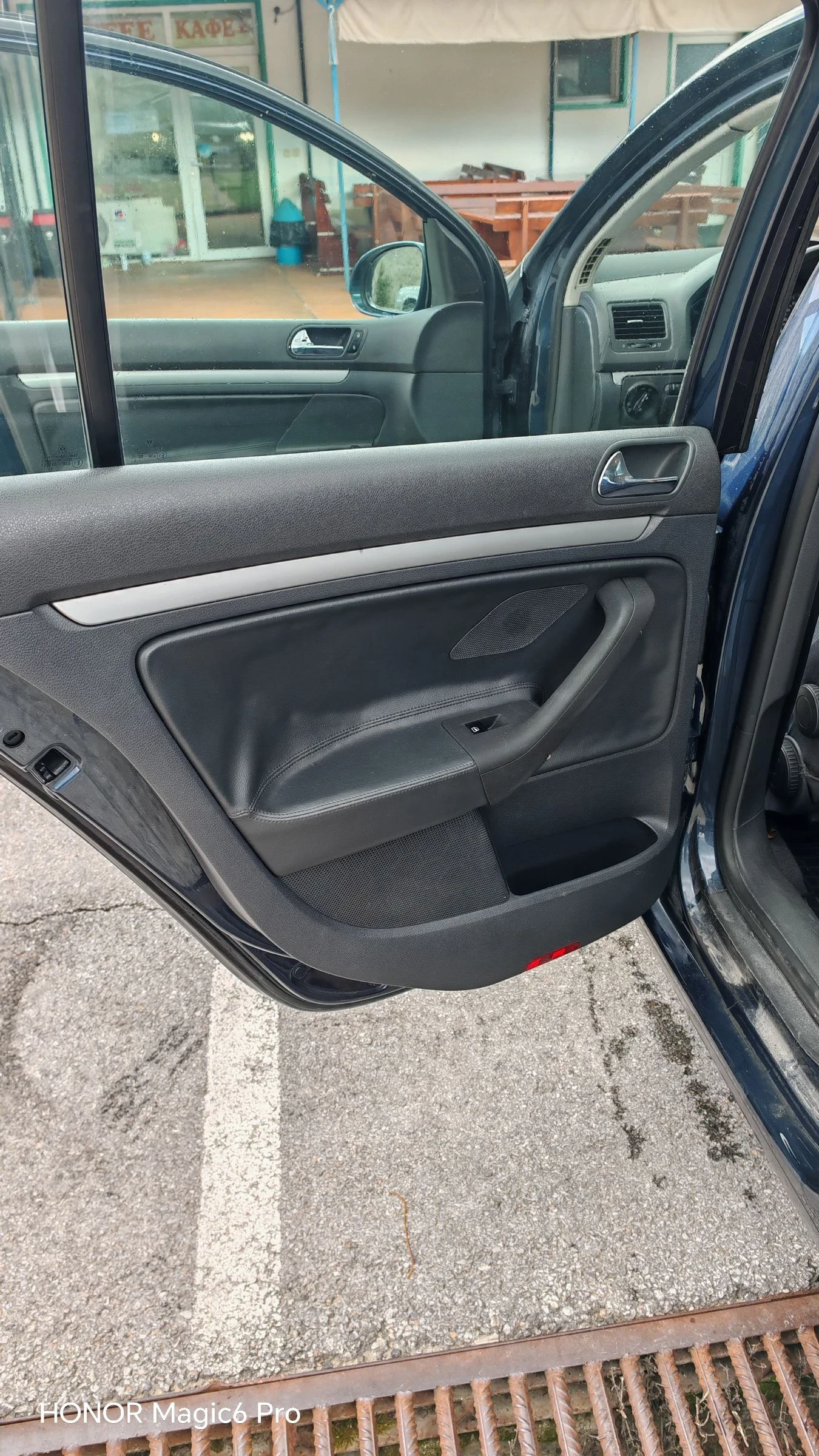 VW Golf, снимка 9 - Автомобили и джипове - 54348089