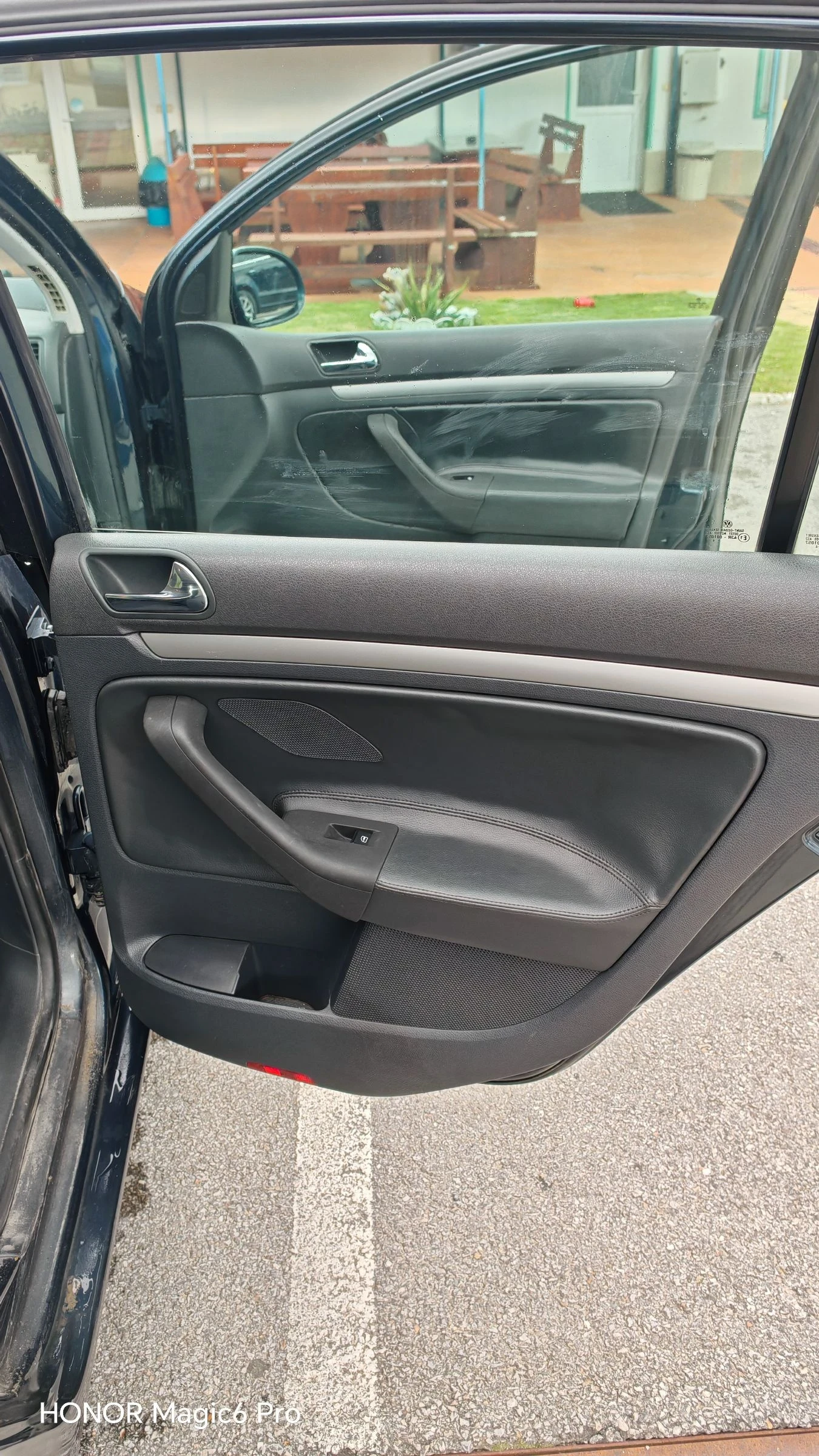 VW Golf, снимка 11 - Автомобили и джипове - 54348089