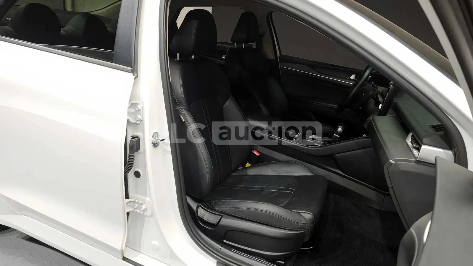 Kia K5 LPG, снимка 11 - Автомобили и джипове - 54708290