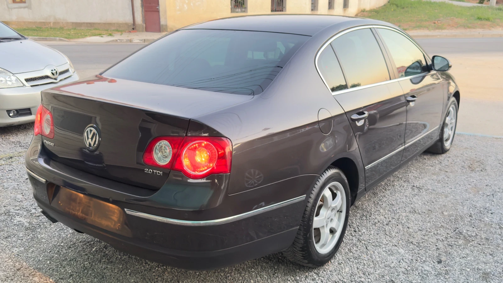 VW Passat DSG СЕДАН, снимка 3 - Автомобили и джипове - 55461150