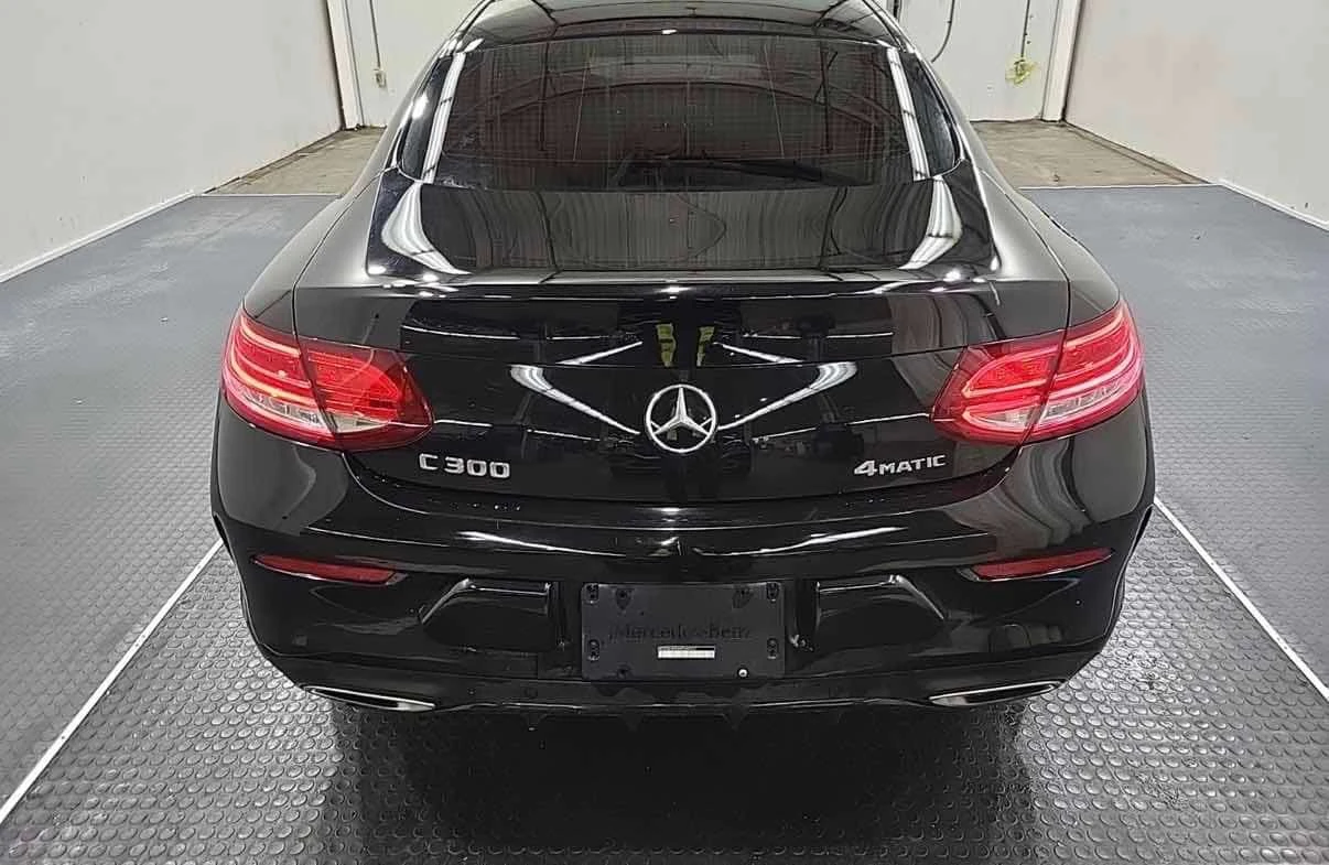 Mercedes-Benz C 300 * CARFAX * , снимка 4 - Автомобили и джипове - 55609272