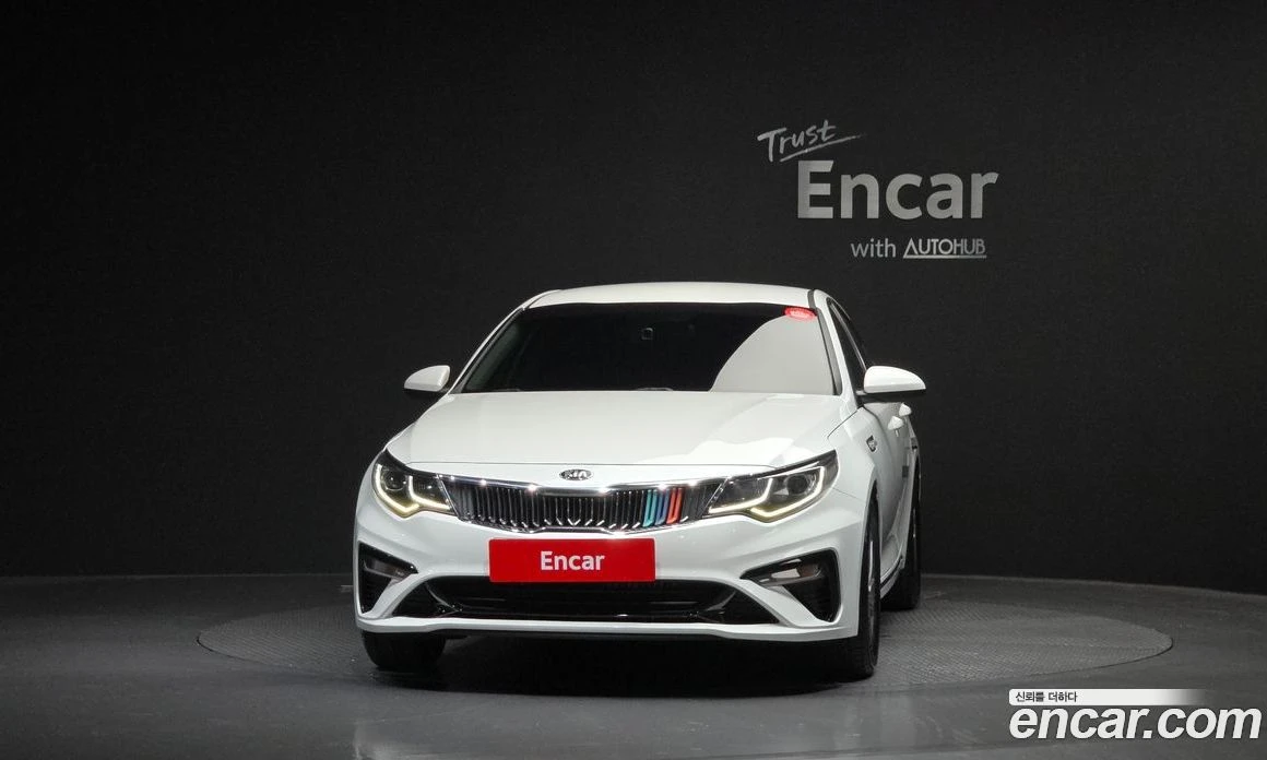 Kia K5 2.0 Luxury, снимка 3 - Автомобили и джипове - 55669079