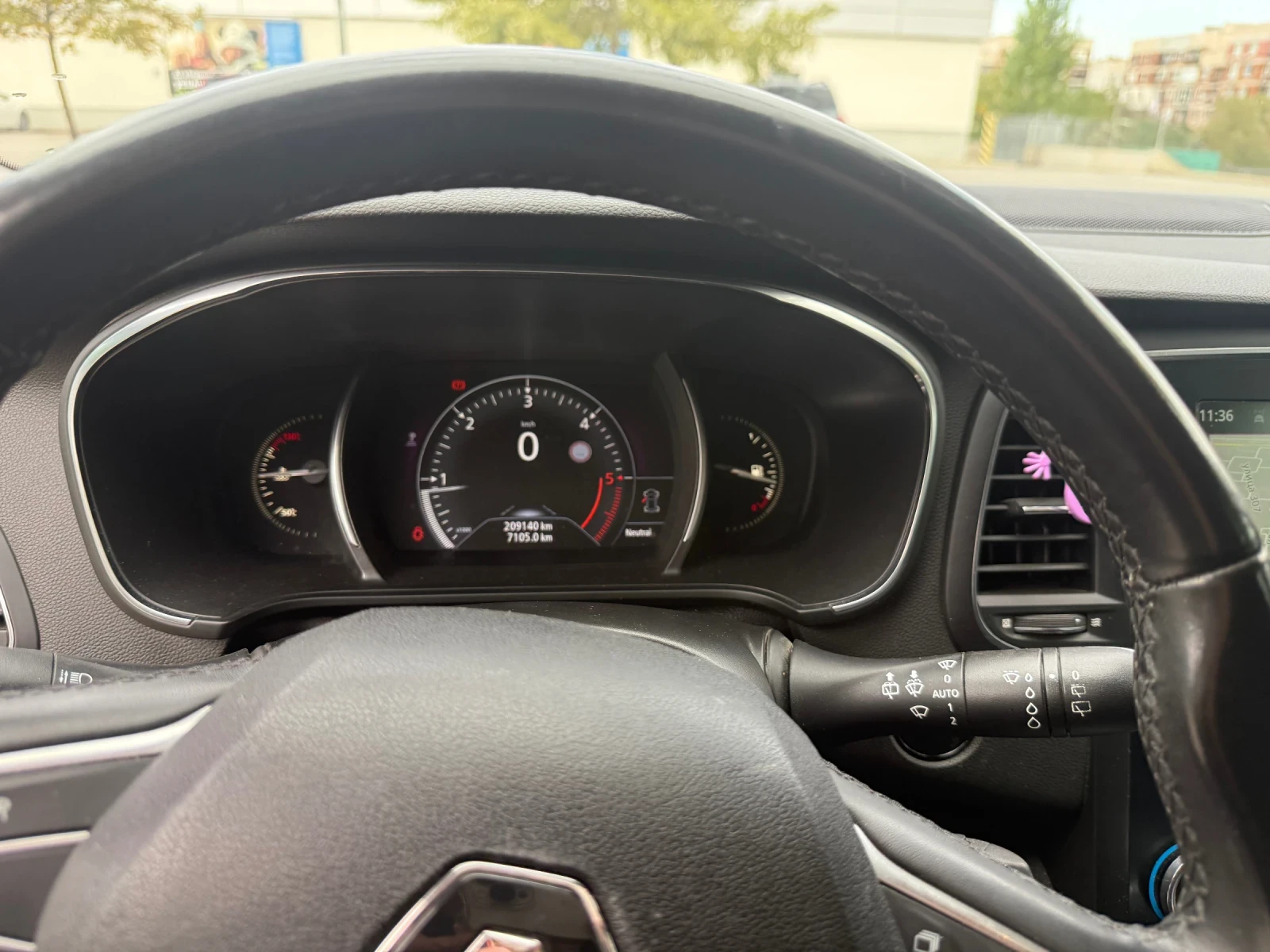 Renault Megane, снимка 7 - Автомобили и джипове - 56138231