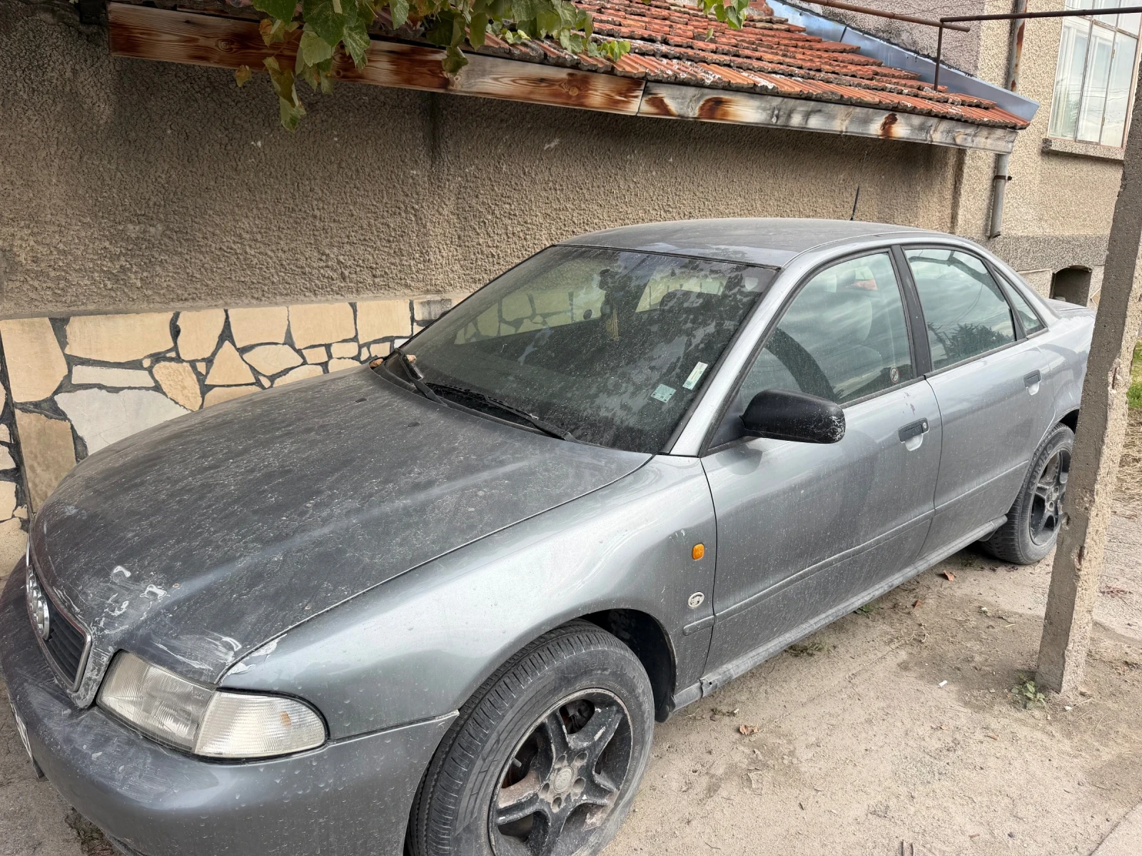 Audi A4, снимка 2 - Автомобили и джипове - 56588114