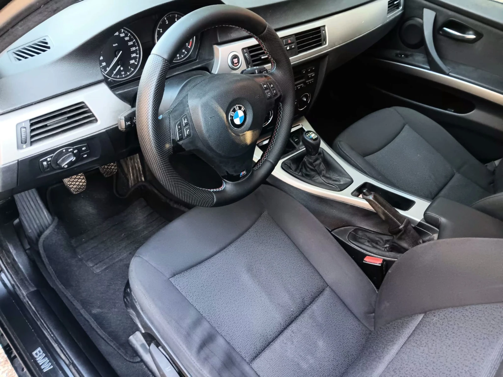 BMW 318 2.0i, снимка 8 - Автомобили и джипове - 56660322
