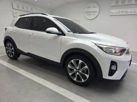 Kia Stonic Diesel 1.6 Prestige * НАЙ-ДОБРА ЦЕНА В БЪЛГАРИЯ* , снимка 3