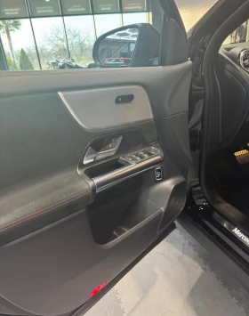 Mercedes-Benz GLA 200 AMG FULL 100% TOP, снимка 14 - Автомобили и джипове - 53502626