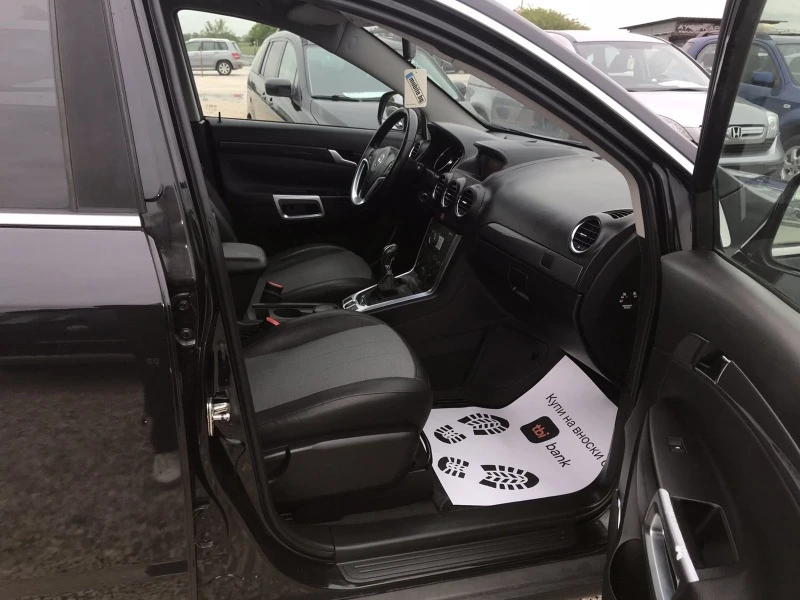 Opel Antara 2.4i Cosmo, снимка 14 - Автомобили и джипове - 45542126