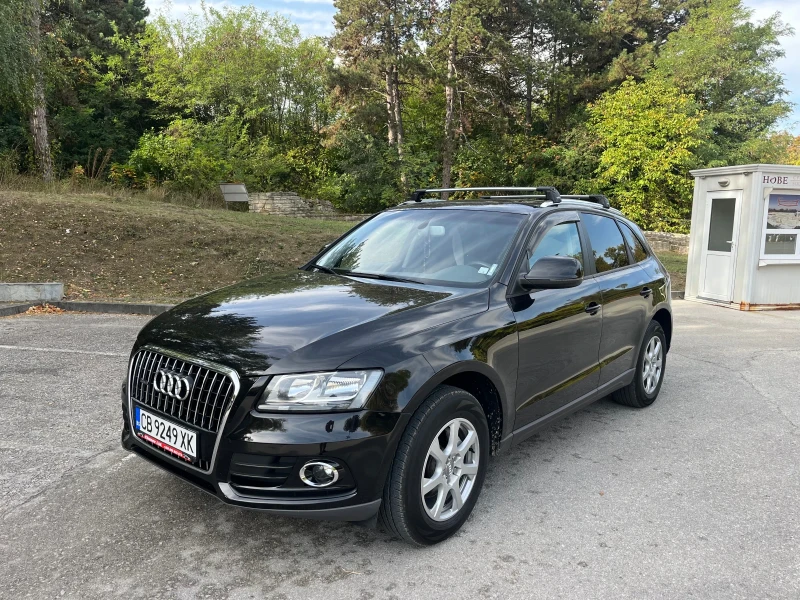 Audi Q5 Facelift* Панорама* Автомат* Нави, снимка 2 - Автомобили и джипове - 47468836