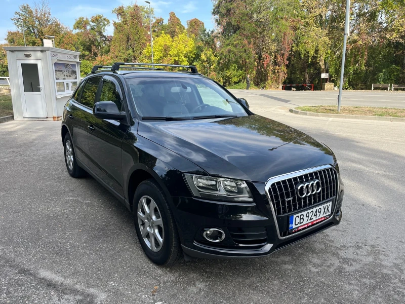 Audi Q5 Facelift* Панорама* Автомат* Нави, снимка 1 - Автомобили и джипове - 47468836