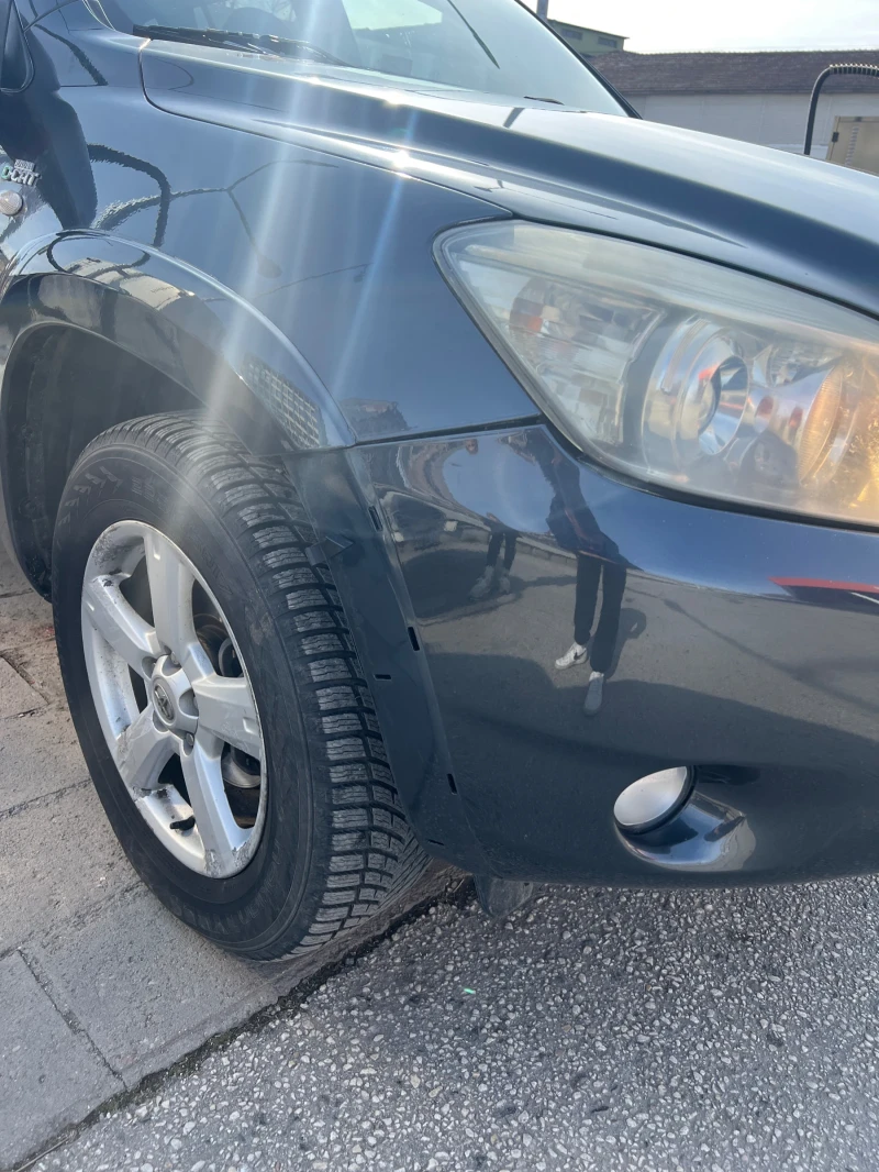 Toyota Rav4 2.2 Dicat, снимка 14 - Автомобили и джипове - 49307433