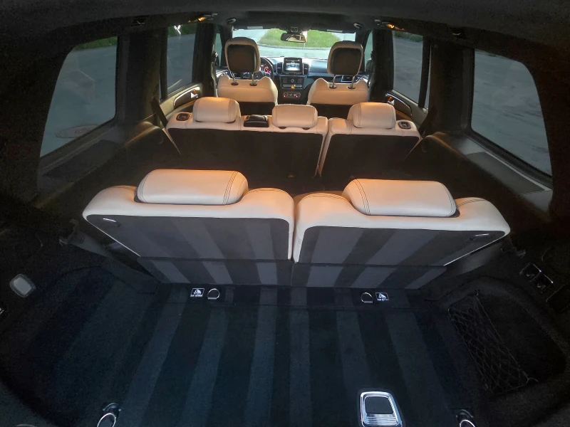 Mercedes-Benz GLS 63 AMG Night Package, снимка 16 - Автомобили и джипове - 50387382