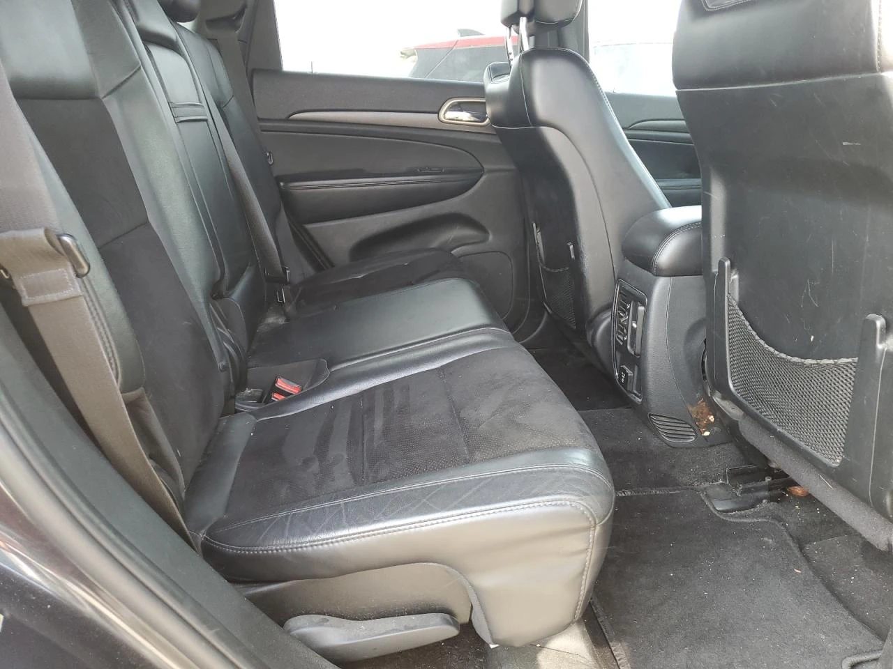 Jeep Grand cherokee LAREDO - изображение 9