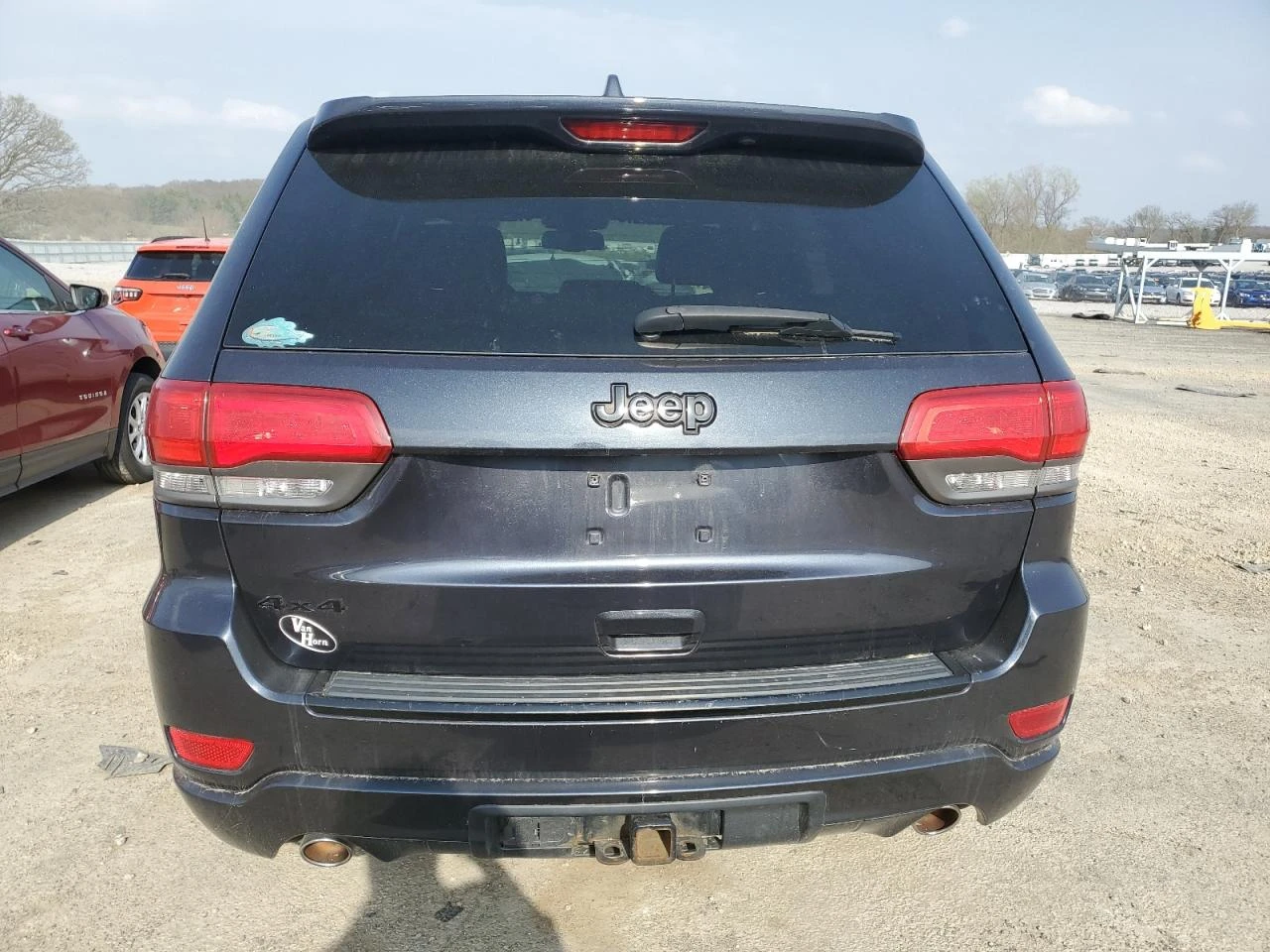 Jeep Grand cherokee LAREDO - изображение 3