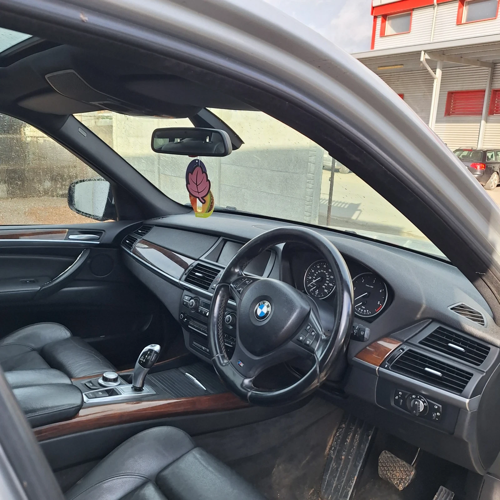 BMW X5  - изображение 5