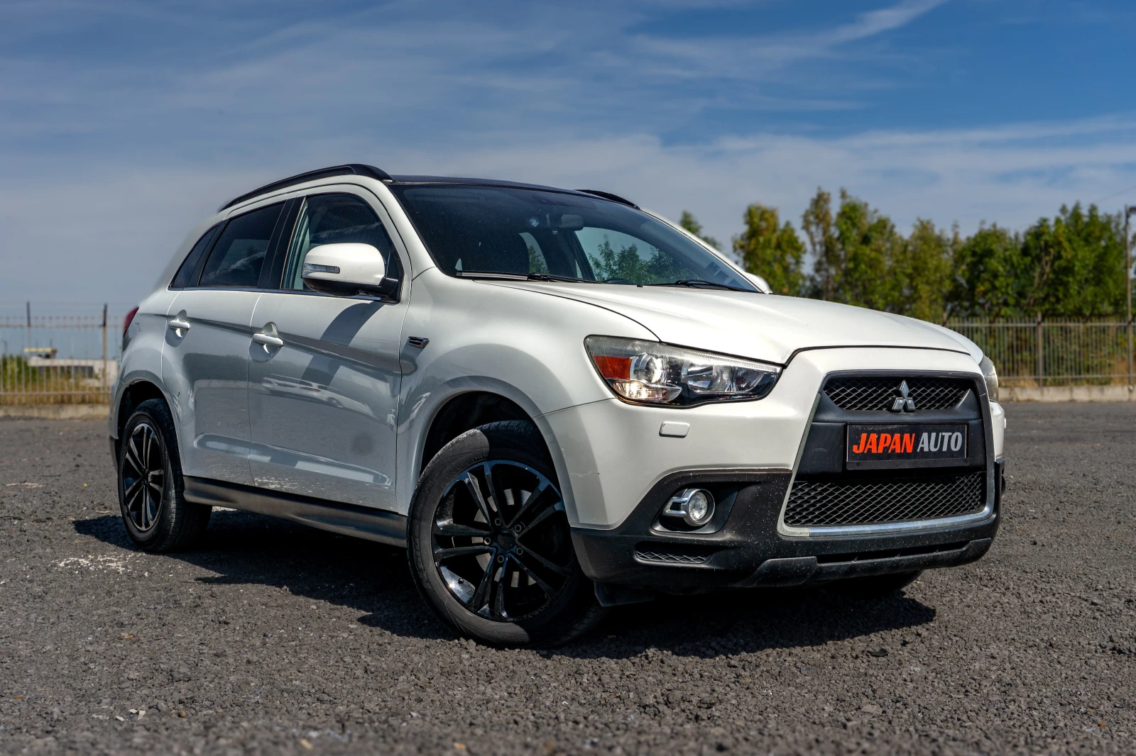 Mitsubishi ASX 1.8D 4x4 МНОГО ДОБРО СЪСТОЯНИЕ!  - изображение 3